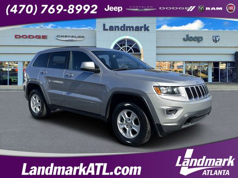 Used 2016 Jeep Grand Cherokee Laredo image 1