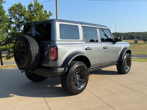 Used 2026 Ford Bronco Badlands AWD/4WD image 8