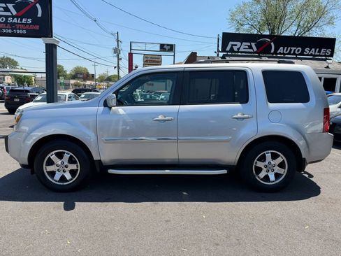 Used 2011 Honda Pilot Touring image 2