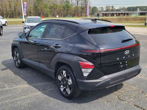 Used 2025 Hyundai Kona SEL image 5