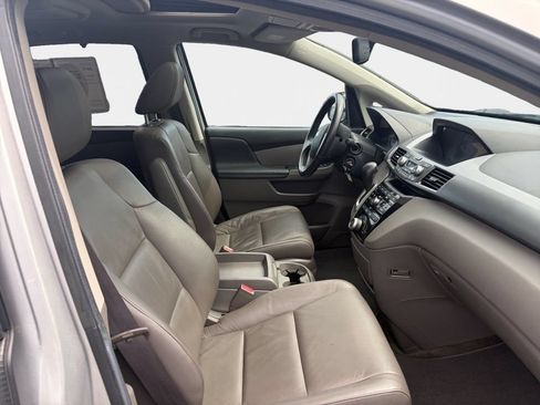 Used 2026 Toyota Corolla XSE FWD image 19