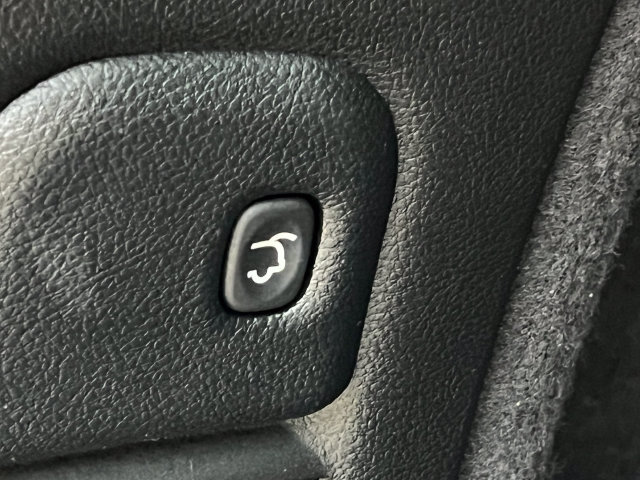 Used 2025 Dodge Durango GT AWD/4WD image 46