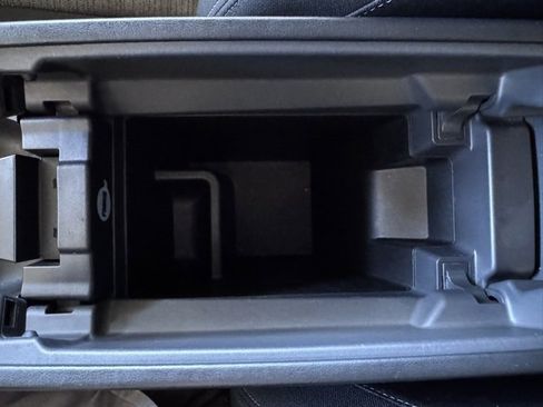 Used 2023 Nissan Rogue SV image 24