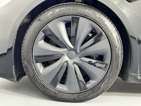 Used 2021 Tesla Model S Plaid image 37