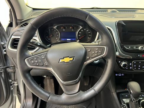 Used 2023 Chevrolet Equinox Premier AWD/4WD image 18