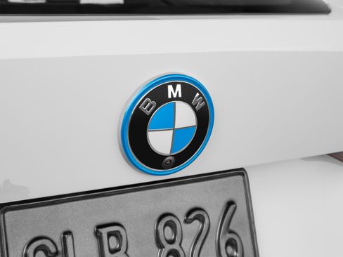 Used 2023 BMW i4 eDrive40 w/ M Sport Package RWD image 56
