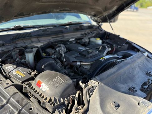 Used 2013 RAM 3500 Tradesman w/ Chrome Appearance Group image 32