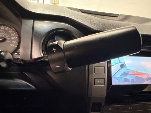 Used 2016 Toyota Tundra SR AWD/4WD image 24