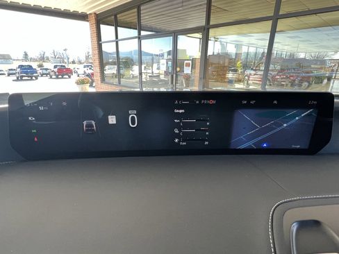 New 2025 Ford Expedition Platinum w/ Stealth Appearance Package image 46