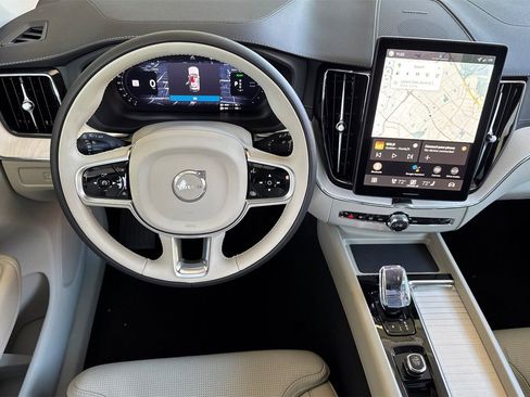 New 2026 Volvo XC60 T8 Ultra w/ Protection Package Premier AWD/4WD image 13