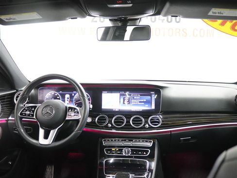 Used 2019 Mercedes-Benz E 450 4MATIC Sedan image 17