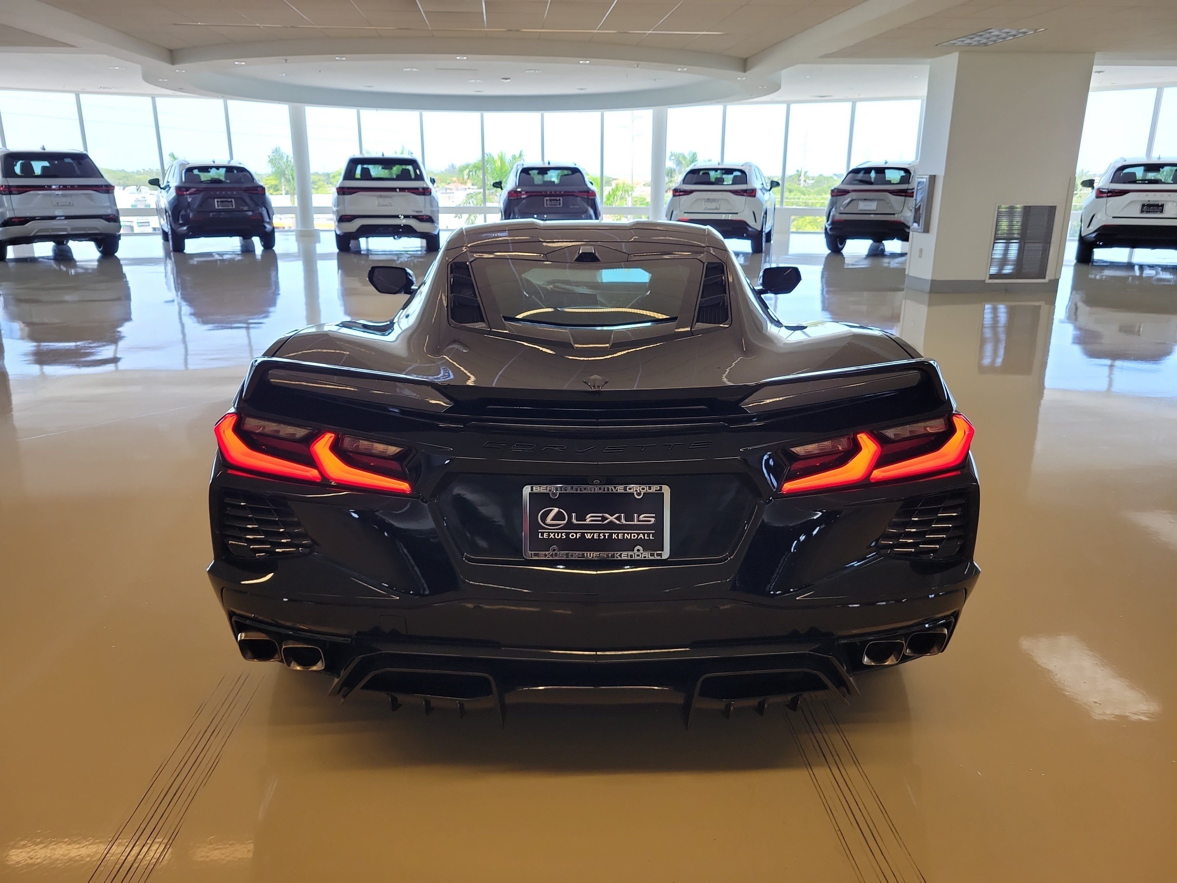 Used 2022 Chevrolet Corvette Stingray Premium Cpe w/ Z51 Performance Package RWD image 7