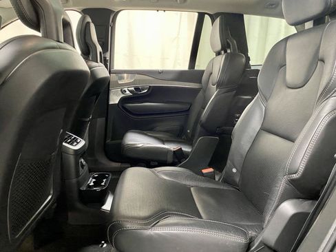 Used 2021 Volvo XC90 T8 Inscription w/ Advanced Package AWD/4WD image 19