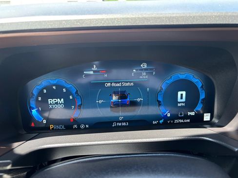 Used 2025 Ford Bronco Sport Outer Banks AWD/4WD image 17