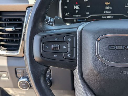 Used 2022 GMC Sierra 1500 Denali AWD/4WD image 23