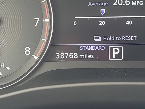 Used 2023 INFINITI QX50 Luxe AWD/4WD image 22