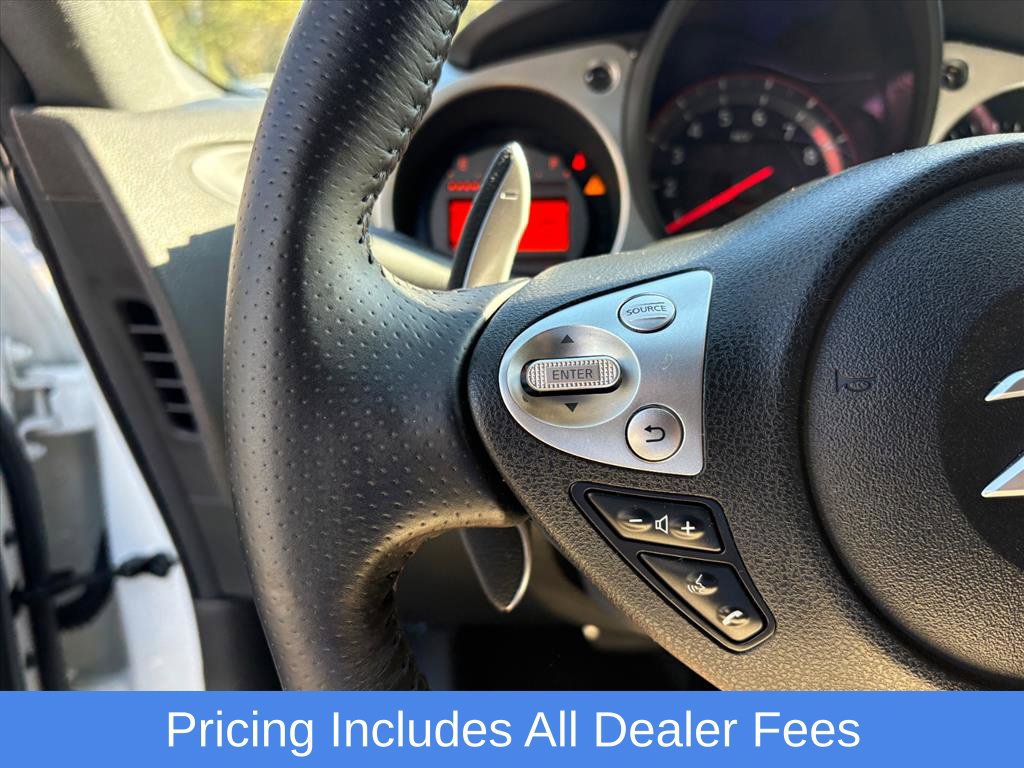 Used 2020 Nissan 370Z Touring Sport RWD image 13
