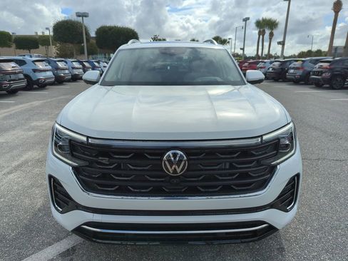 New 2026 Volkswagen Atlas SEL Premium R-Line image 11