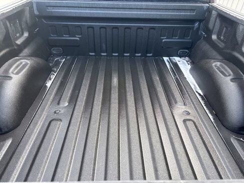 Used 2020 Ford F150 XLT w/ Equipment Group 302A Luxury AWD/4WD image 11