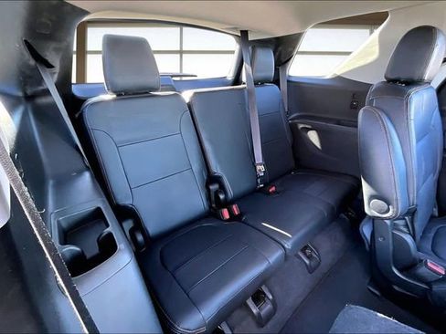 Used 2019 Chevrolet Traverse LT image 28