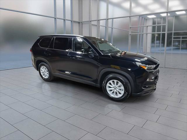 Certified 2026 Toyota Grand Highlander AWD image 2