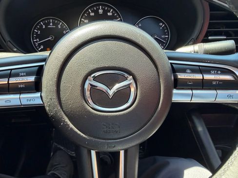 Used 2023 MAZDA MAZDA3 s FWD image 26