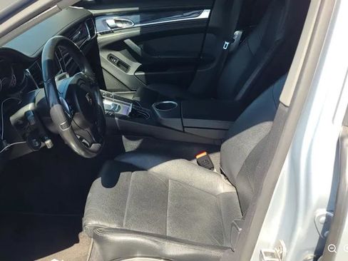 Used 2014 Porsche Panamera image 6