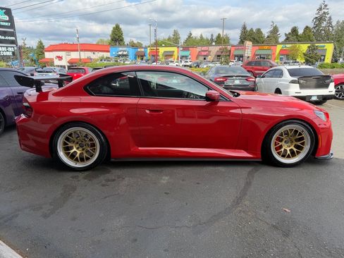 Used 2024 BMW M2 RWD image 11