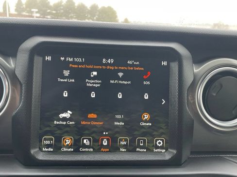 Used 2022 Jeep Wrangler Unlimited Sahara AWD/4WD image 35