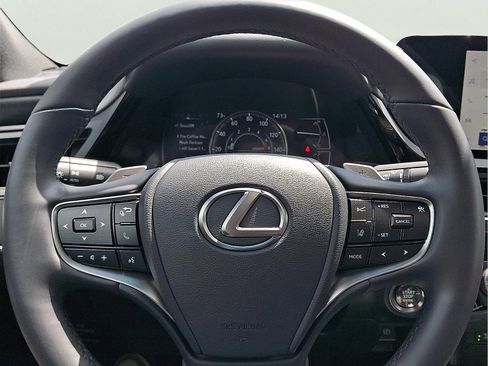 Used 2024 Lexus ES 350 w/ Premium Package FWD image 18