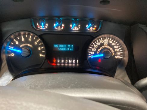 Used 2013 Ford F150 STX w/ Mid Equipment Group AWD/4WD image 19