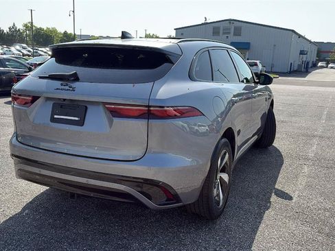 Used 2024 Jaguar F-PACE R-Dynamic S AWD/4WD image 8