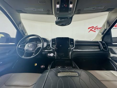 Used 2022 RAM 1500 Limited AWD/4WD image 10