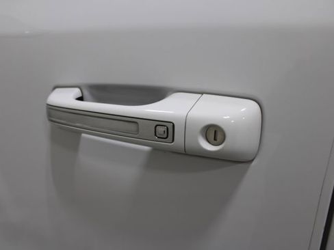 Used 2022 RAM 1500 Laramie image 15