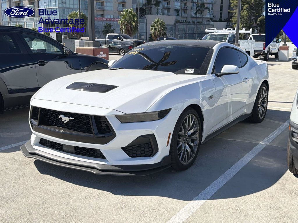 Used 2025 Ford Mustang GT Premium RWD image 13