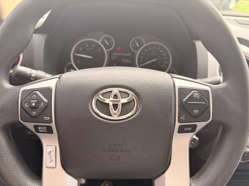 Used 2015 Toyota Tundra SR5 w/ TRD Off Road Package AWD/4WD image 27