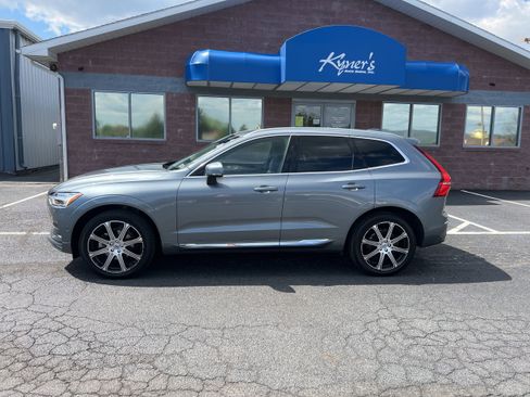 Used 2019 Volvo XC60 T5 Inscription w/ Protection Package Premier AWD/4WD image 2