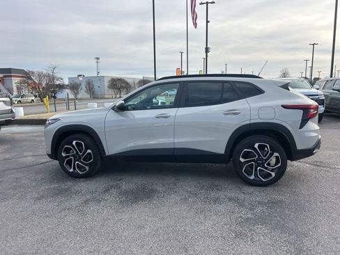 New 2026 Chevrolet Trax RS w/ Driver Confidence Package image 6