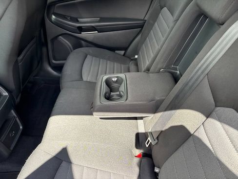 Used 2021 Ford Edge SE AWD/4WD image 15