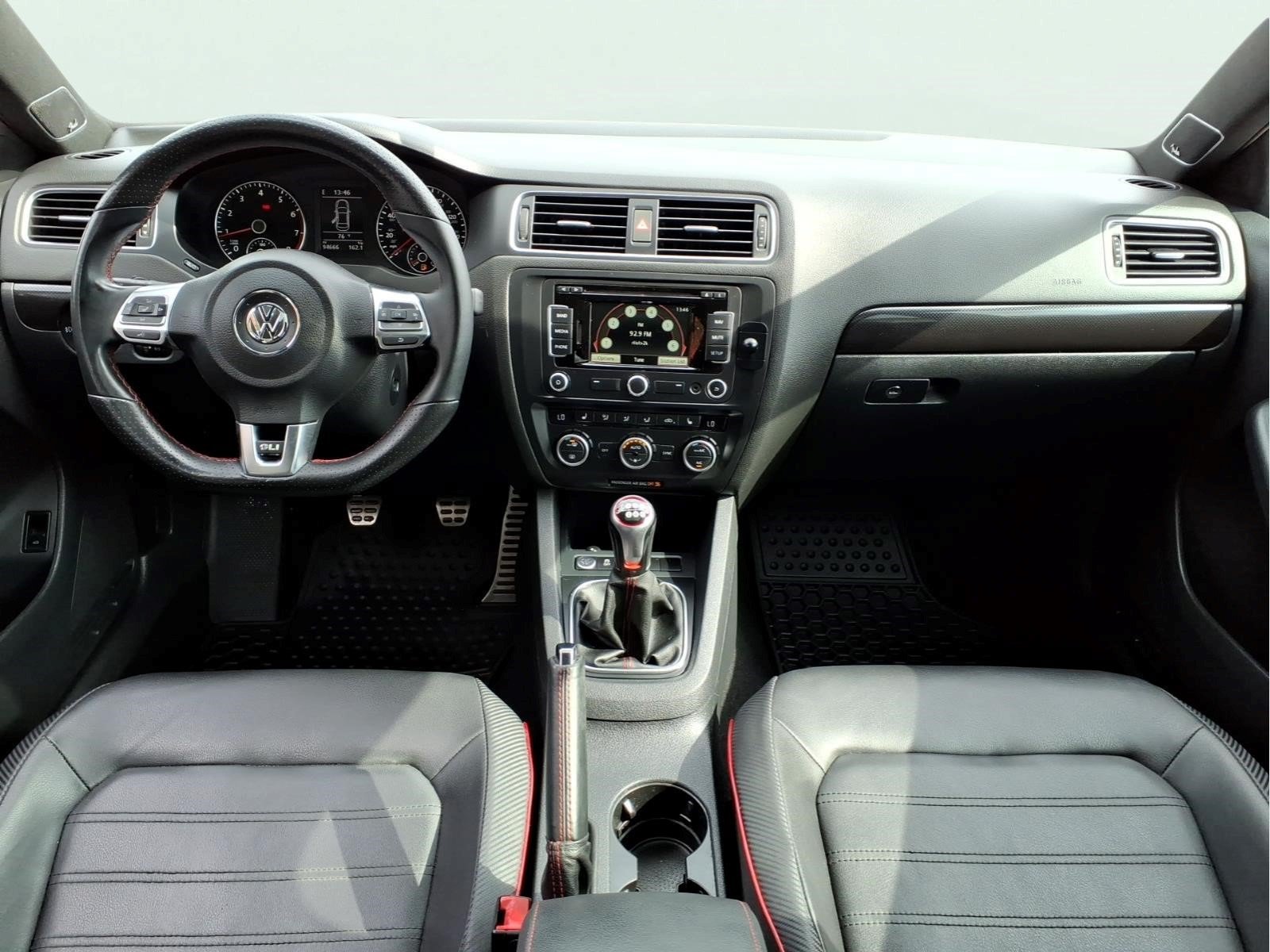 Used 2014 Volkswagen Jetta GLI Edition 30 FWD image 10