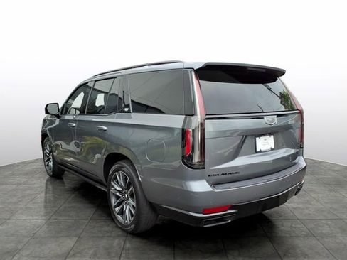Used 2021 Cadillac Escalade Sport w/ Driver Assist Tech Package AWD/4WD image 3