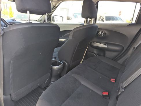 Used 2015 Nissan Juke SV w/ Technology Package AWD/4WD image 32