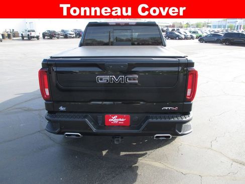 Used 2023 GMC Sierra 1500 AT4 w/ Technology Package image 7
