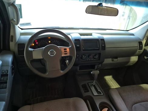 Used 2008 Nissan Frontier SE w/ SE Value Truck Pkg RWD image 8