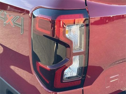 New 2025 Ford Ranger Lariat w/ Chrome Accent Package image 12