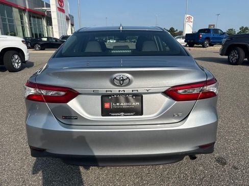 Certified 2020 Toyota Camry LE FWD image 9