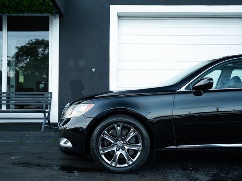 Used 2008 Lexus LS 460 RWD image 23