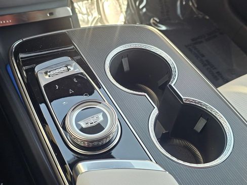 New 2026 Cadillac Lyriq Sport AWD/4WD image 32
