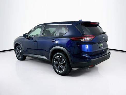 Used 2025 Nissan Rogue SV FWD image 5