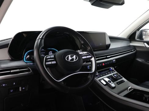 Used 2025 Hyundai Palisade SEL FWD image 15